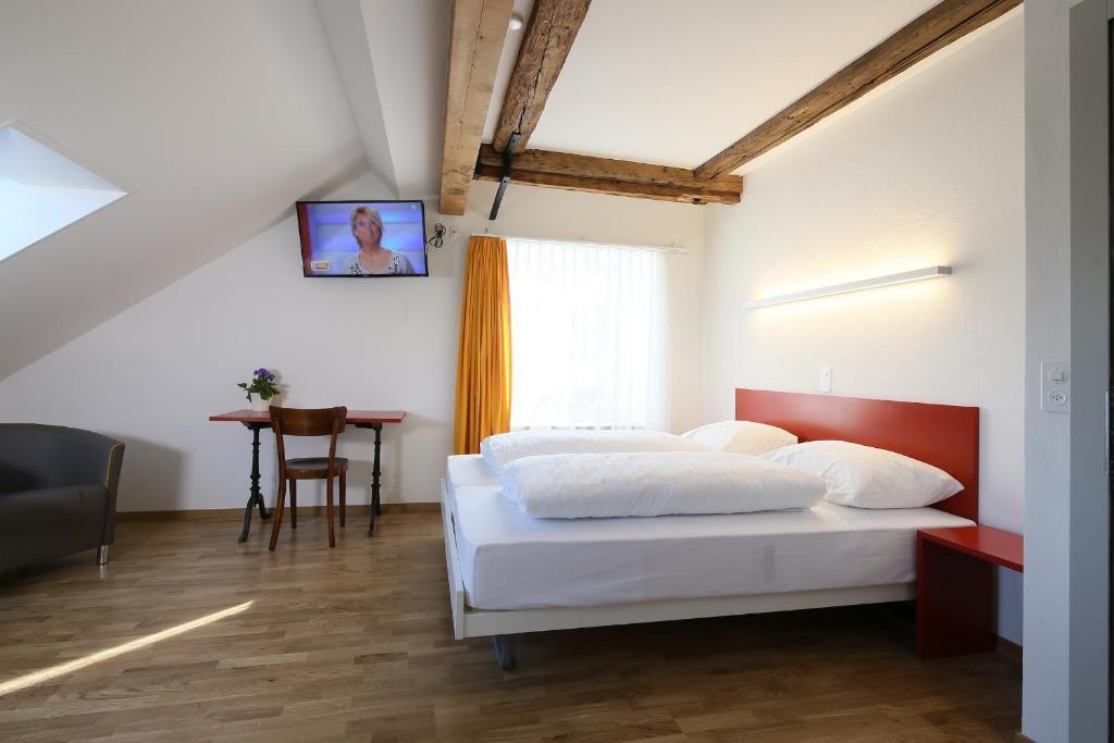 Hotel Roter Ochsen Solothurn Oda fotoğraf