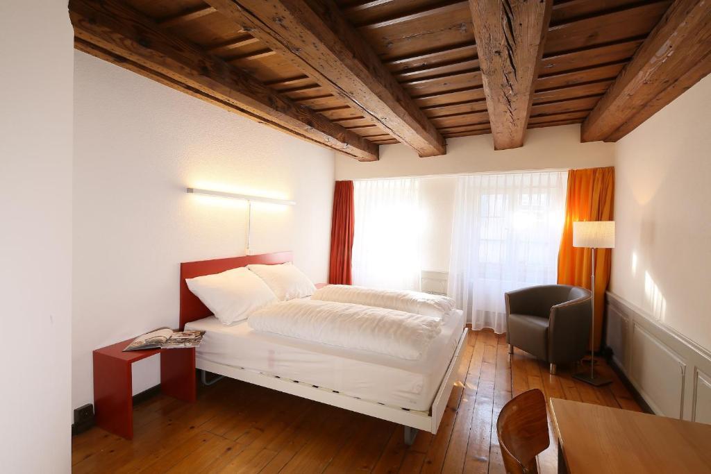 Hotel Roter Ochsen Solothurn Oda fotoğraf